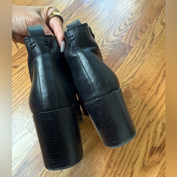 Leather Pointed Toe Booties - sz 7 - Picture 4 of 7